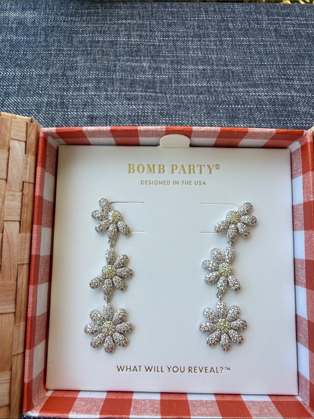 Bomb Party - Market Fresh Collection - RARE - Dripping Daisies